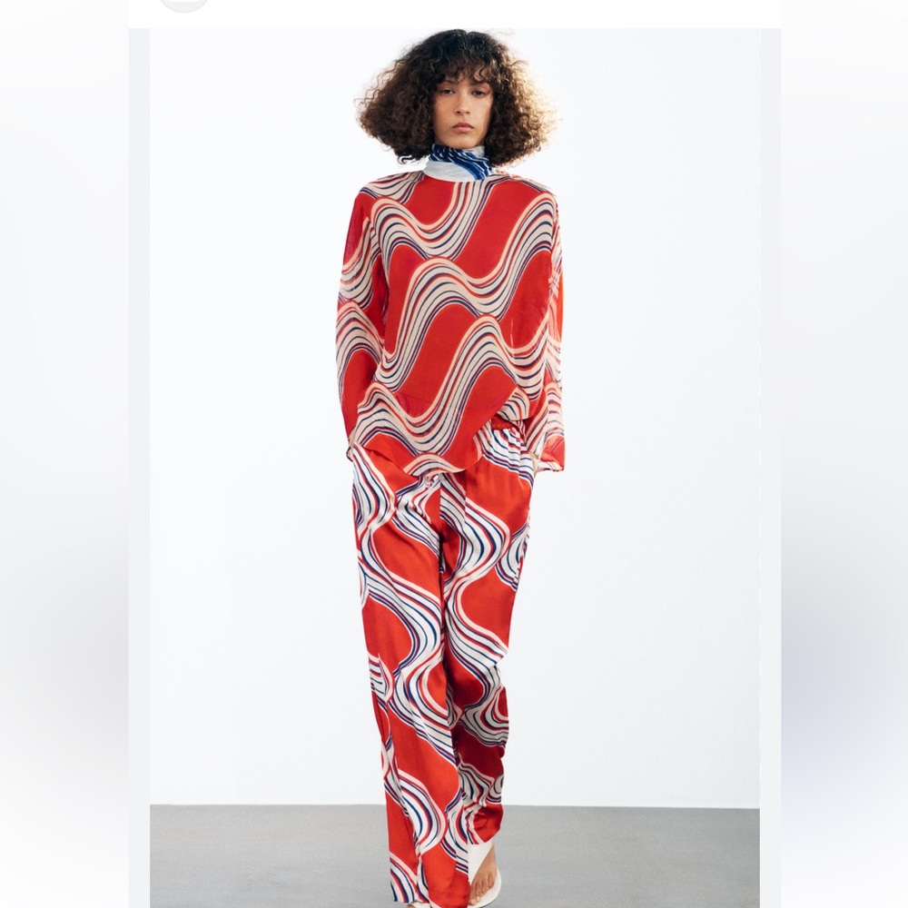 Zara Red Multi Wave-Print - 2 piece set!!!